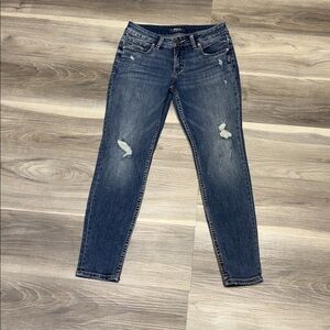 Silver Jeans Suki super Skinny Jeans size 27